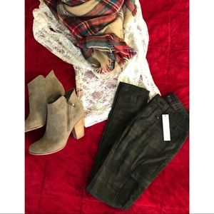 Sanctuary camo skinny pants size 24 0